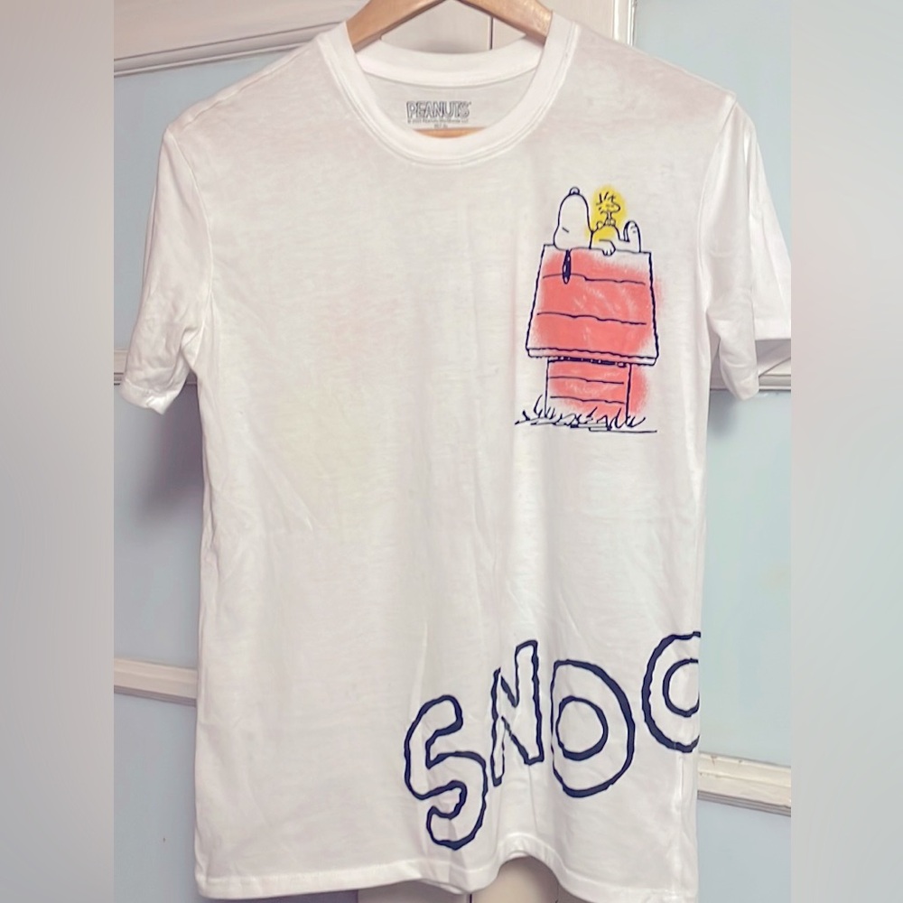 Peanuts Snoopy! Graphic Tee shirt M